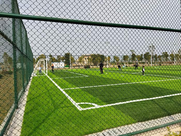 55出行打卡明月体育公园