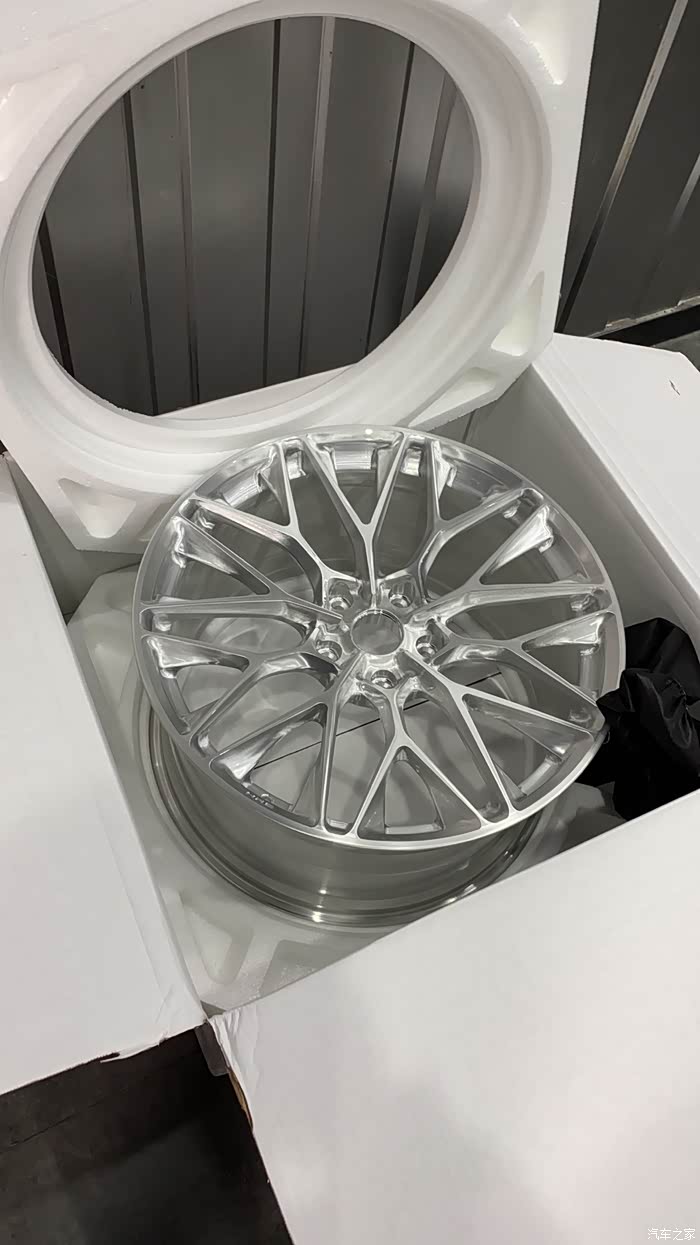 追求个性化安装hrep200轮毂