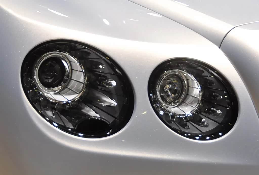 飞驰这双炯炯有神的大眼睛_宾利_手机汽车之家