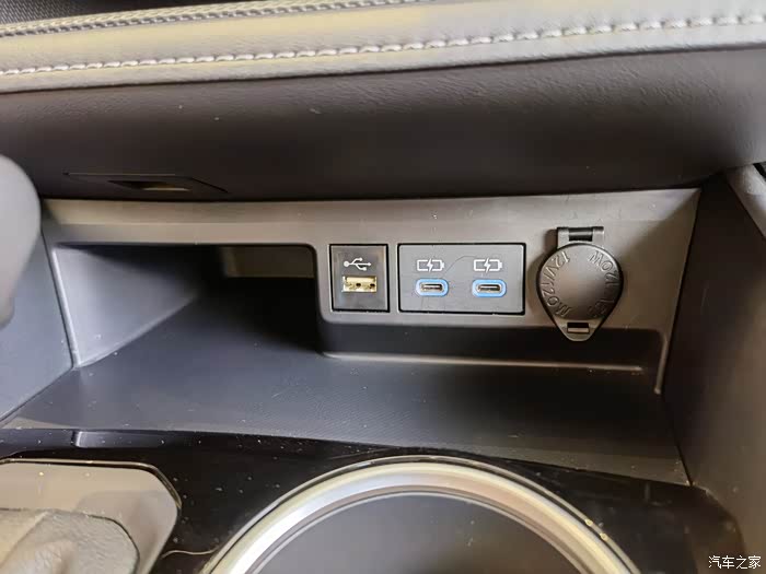 新双擎汉兰达到车verynice的选择