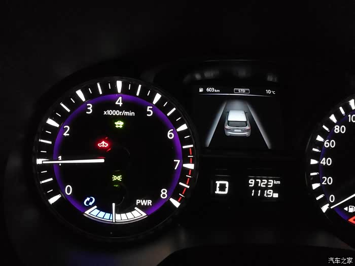 英菲尼迪qx60提车半年混动系统故障灯一直出现求解