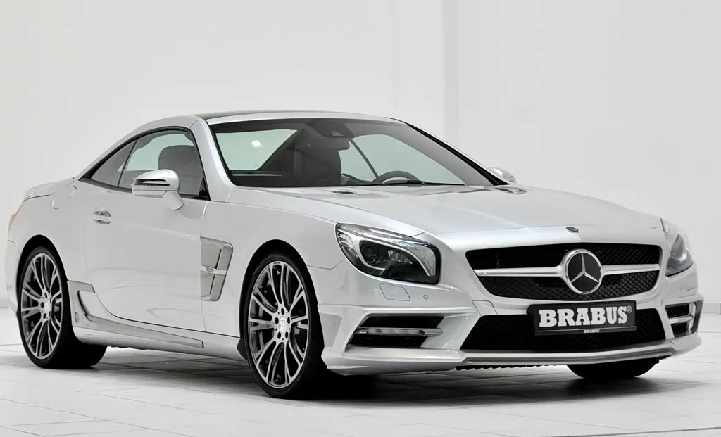 巴博斯版本的改装版本的sl外观其实变化不大