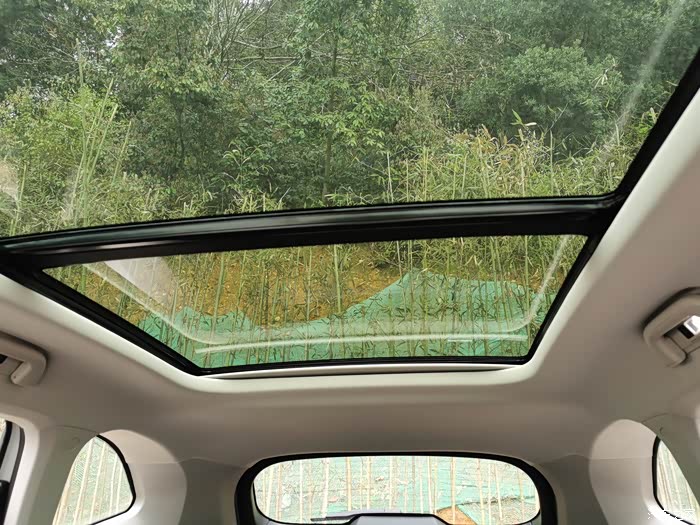 和第三代哈弗h6一同出发