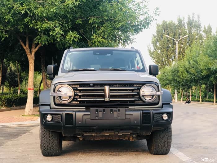 这样外刚内柔的一辆坦克300硬派越野车·你们喜欢吗?