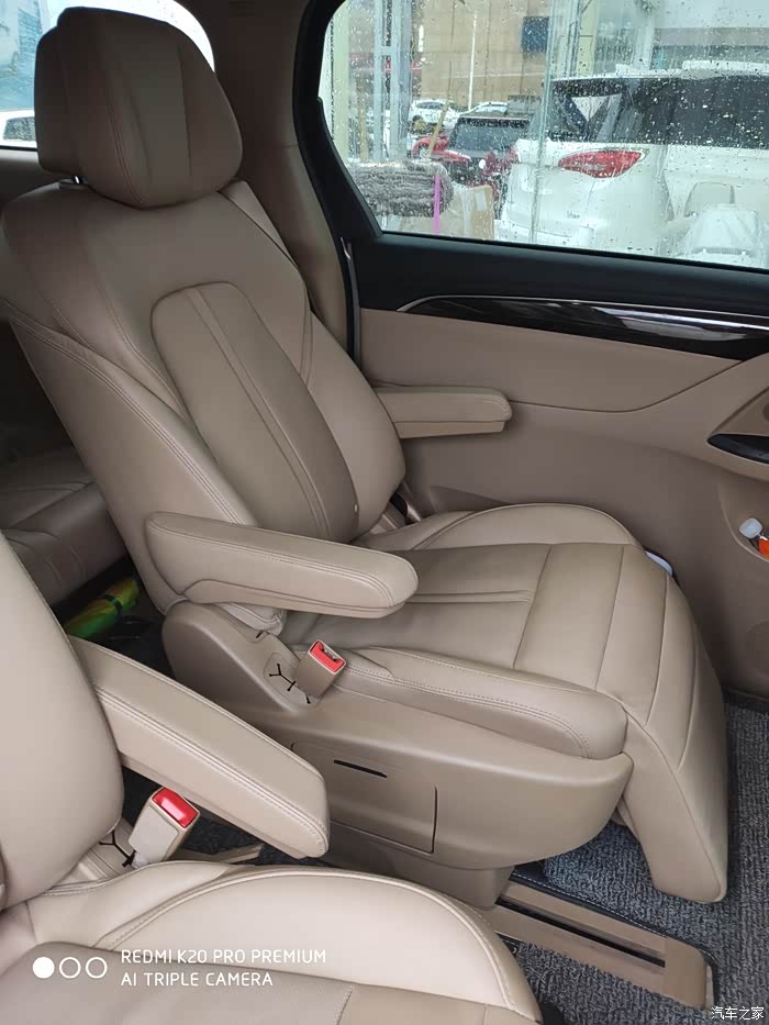 【图】拆下来的座椅_别克gl8论坛_汽车之家论坛