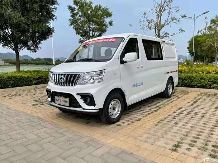 开轻客睿行m80尽享精致出行