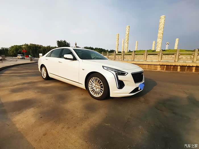 【图】沐浴阳光,ct6一起漫步人生路～_凯迪拉克ct6论坛_汽车之家论坛