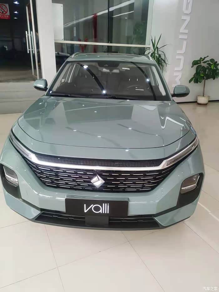 旅行轿车新宝骏valli