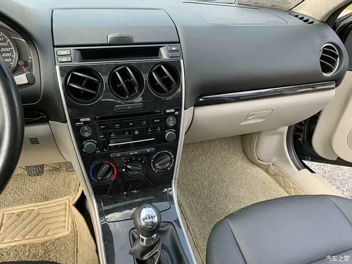 经典马六手动版的内饰你见过吗