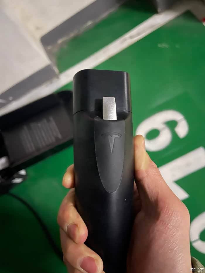 关于特斯拉家用充电桩