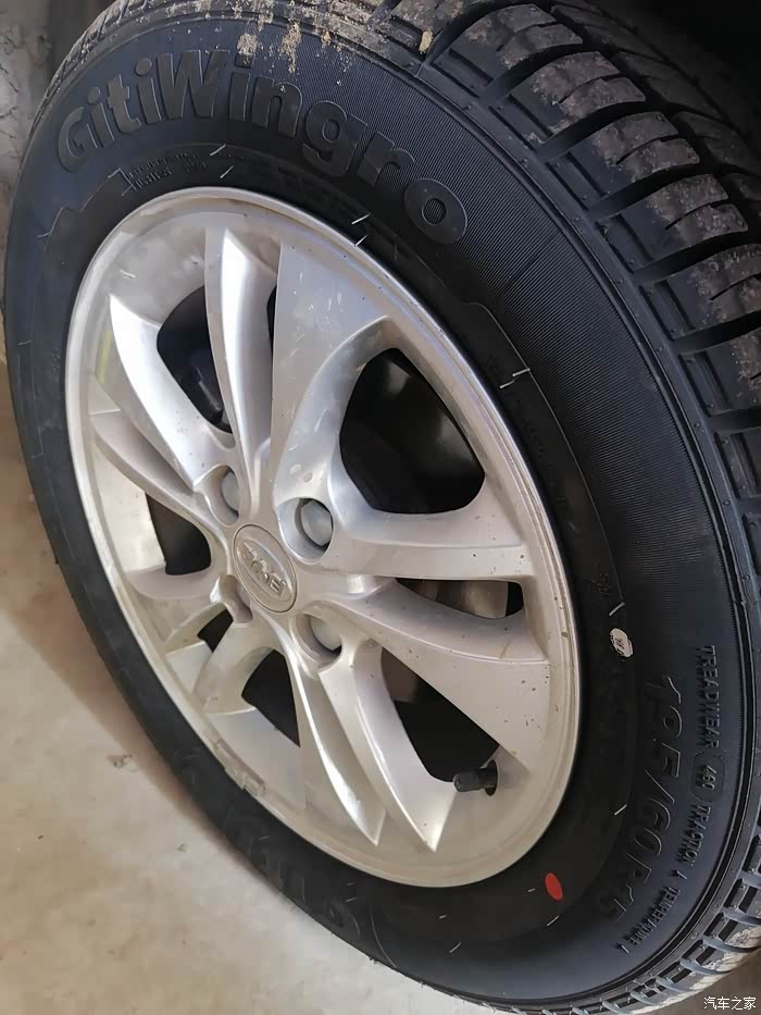 【图】换轮胎了,网购的轮胎_比亚迪f3论坛_汽车之家论坛