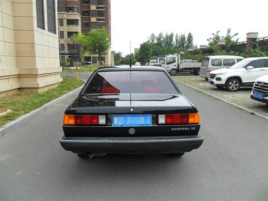 有多少人开的第一辆车是大众桑塔纳!