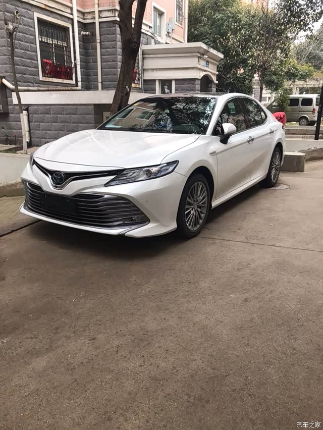 第八代混动凯美瑞提车有感