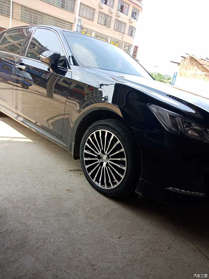 【图】14代升级18寸轮毂有感_皇冠论坛_汽车之家论坛