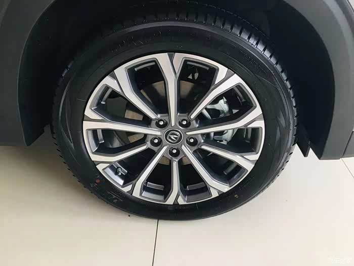 带你来体验一下2021款长安cs85coupe的魅力