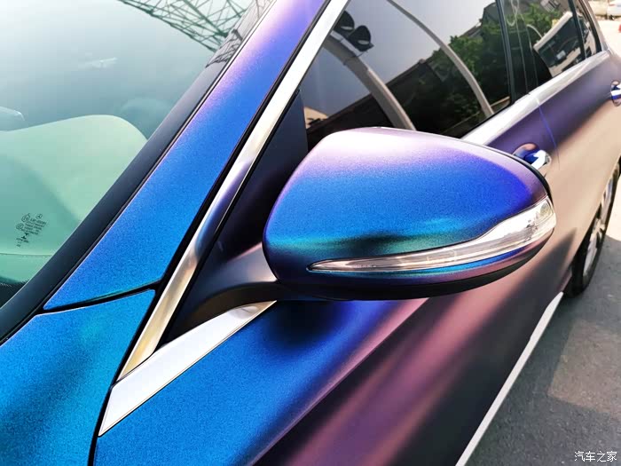 7163 | 回复: 52 奔驰c级论坛 武汉小姐姐c200提车两年改色贴膜钻石