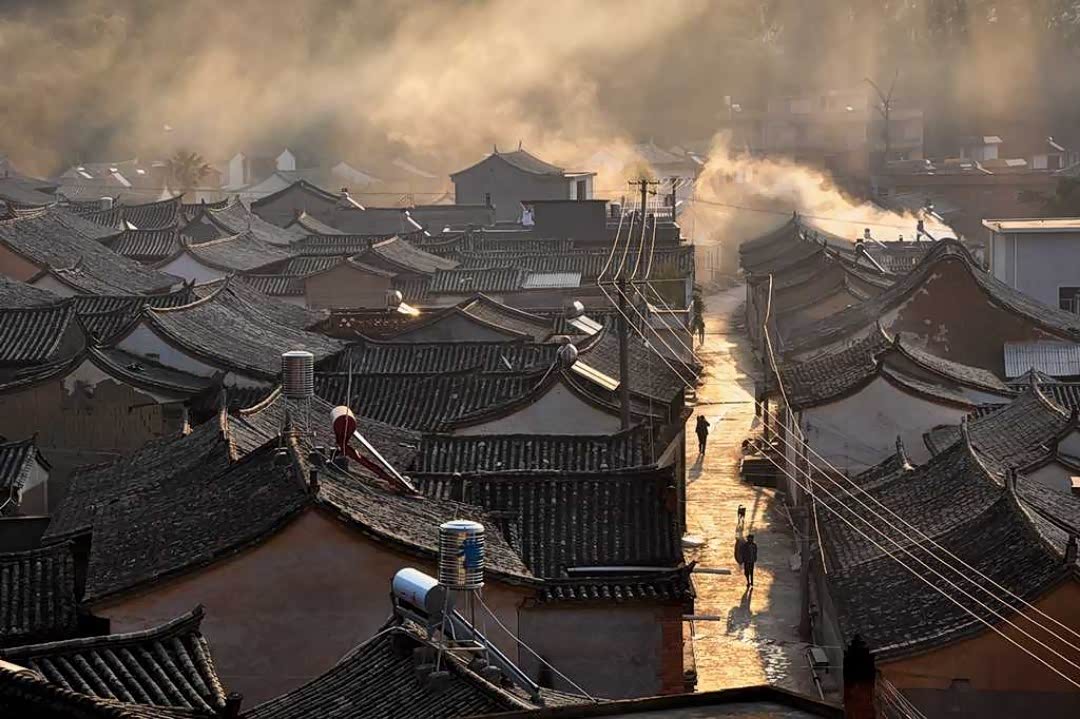 云南省石屏县宝秀镇随处可以感受底蕴深厚的历史文化