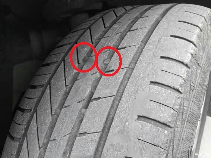 请问轮胎跑了5万公里要换了吗?