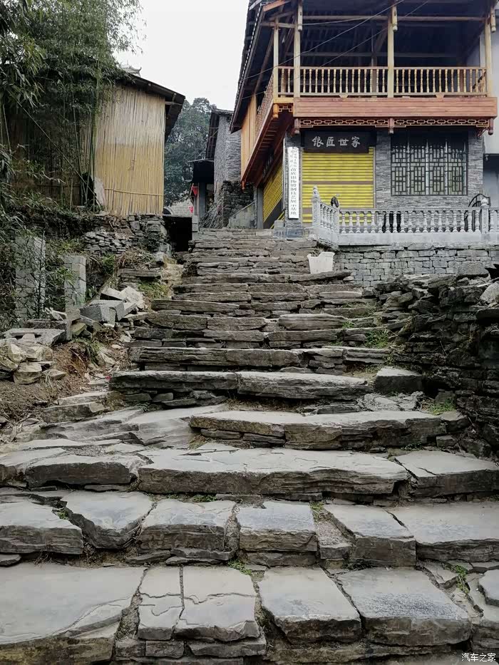 米哥自驾万里行拉毫营盘寨