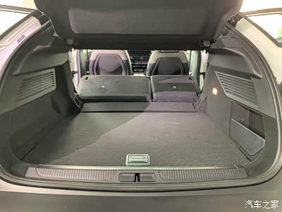 静态近距离体验凡尔赛c5x