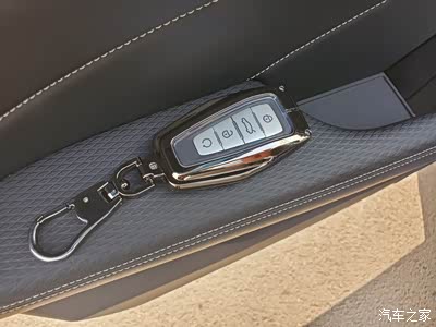 吉利星瑞的钥匙挺好看,精致