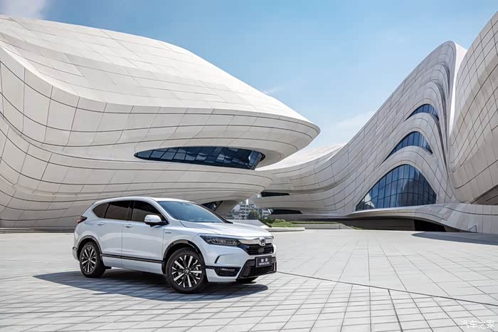 分享几张皓影的大图