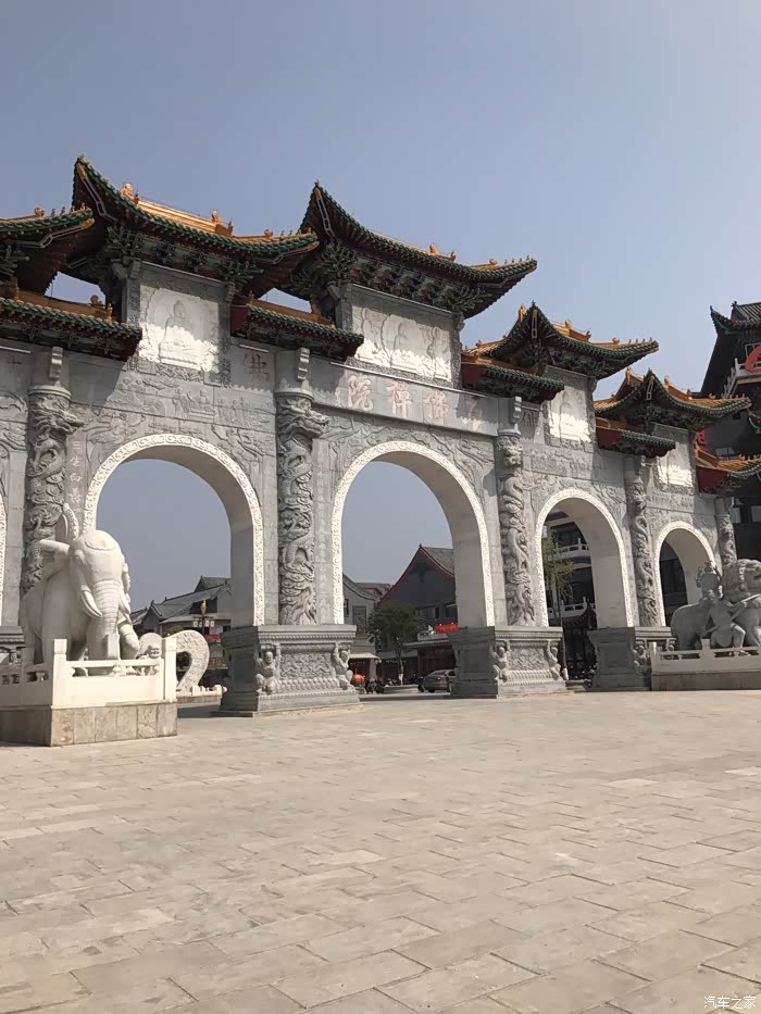 jeep指南者春游镇平国际玉城美食