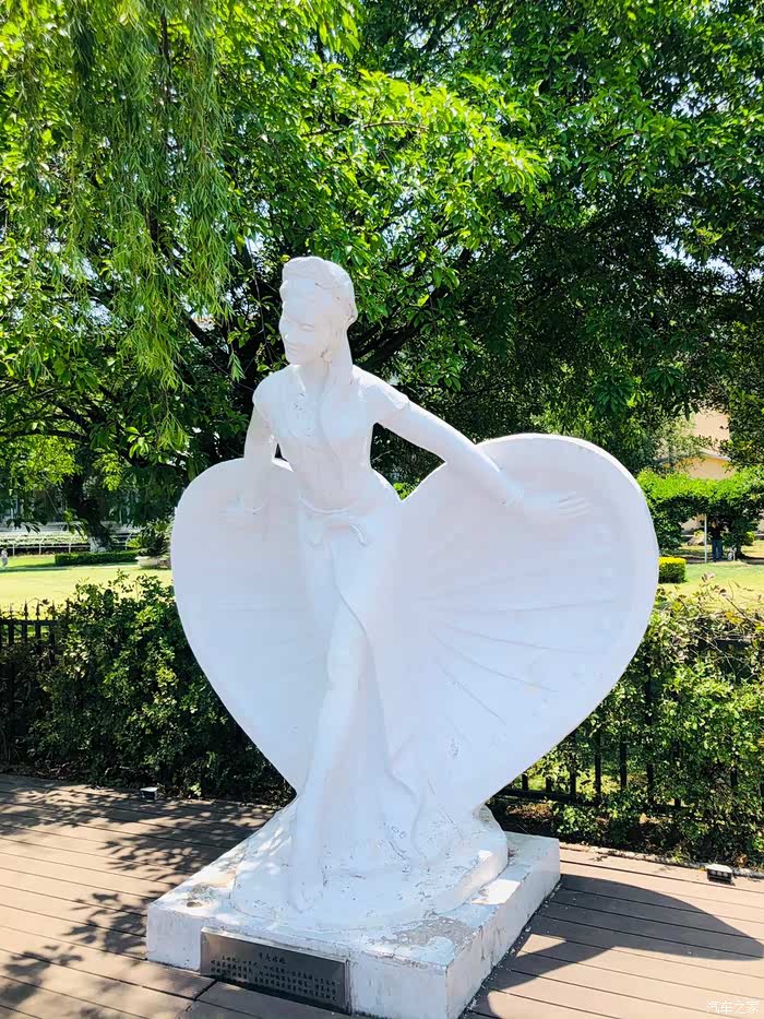 传说中的河蚌仙子