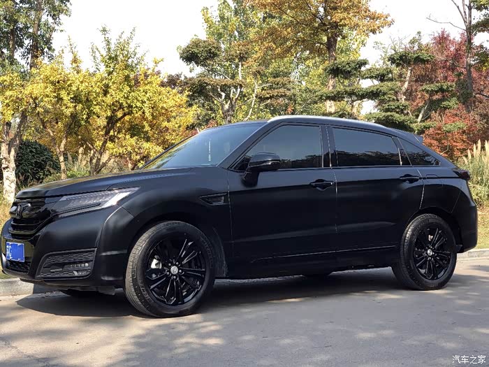 东本urv金胖子变身黑武士