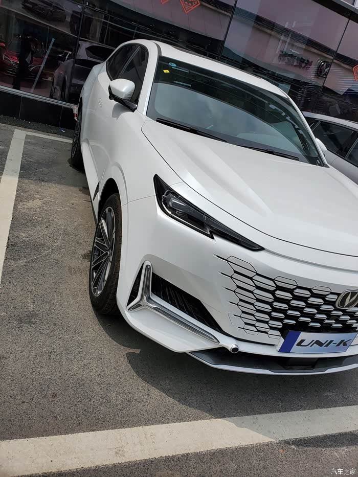 动力强劲满满高级感长安unikunik