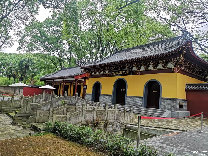 小伊游记自驾逍客闲游荆州金家窑驿八岭山辽王墓记