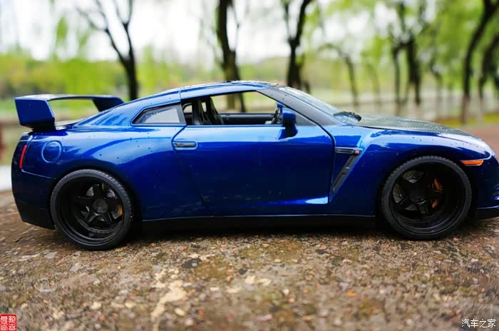 【汽车之家16岁生日快乐】战神gtr车模赏析