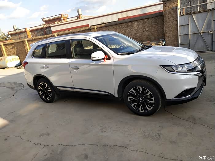 喜提欧蓝德4驱5座