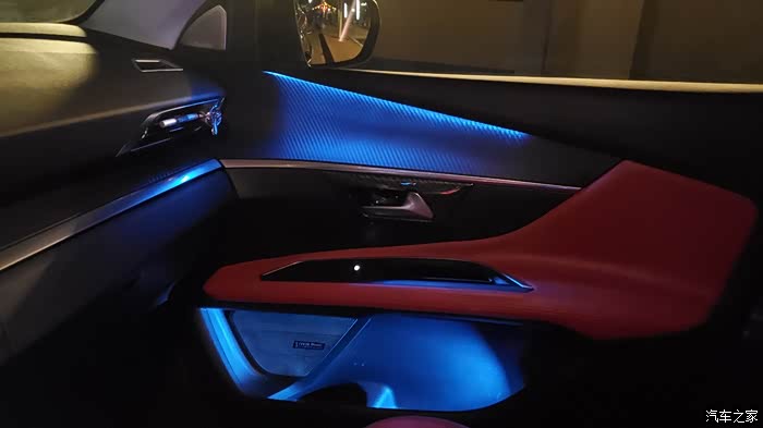 【图】精英版加装原厂氛围灯!_标致5008论坛_汽车之家论坛