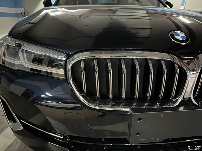 【图】23款530li 领先豪华 炭黑色提车作业_宝马5系论坛_汽车之家论坛