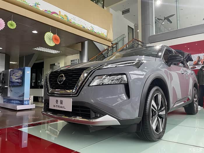 换代全新奇骏深深地种草置换得好选择