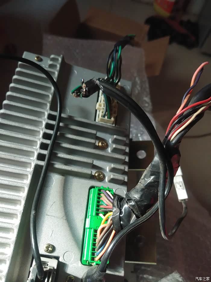 比亚迪l3cd升级原车导航一体机接线图解