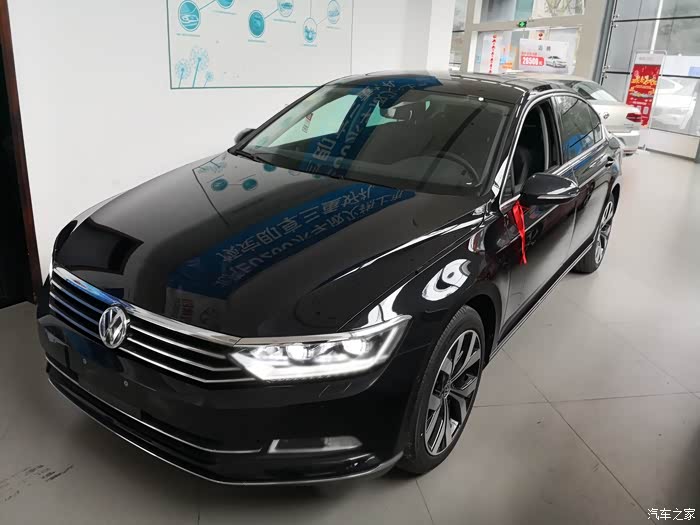 18款迈腾380尊贵黑外黑内提车作业