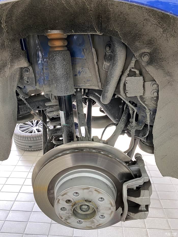 3个月的g20底盘异响换了两次件了找不到原因