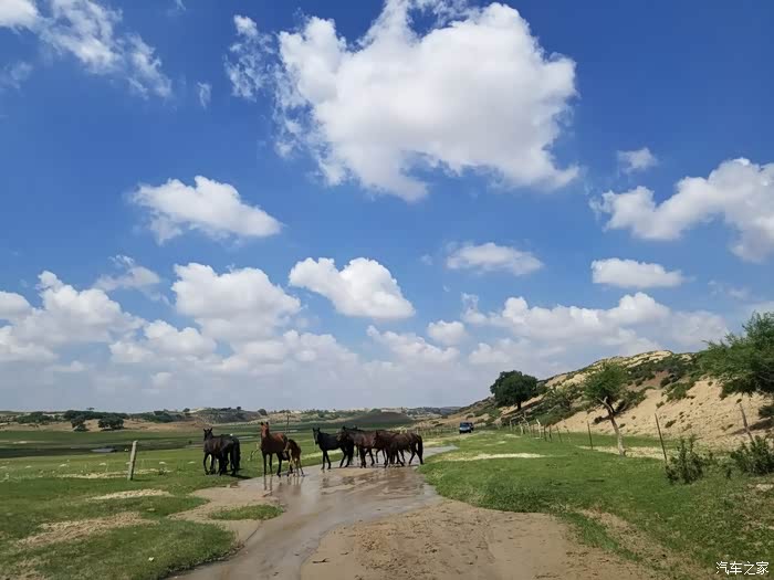 穿越桑根达来月亮谷