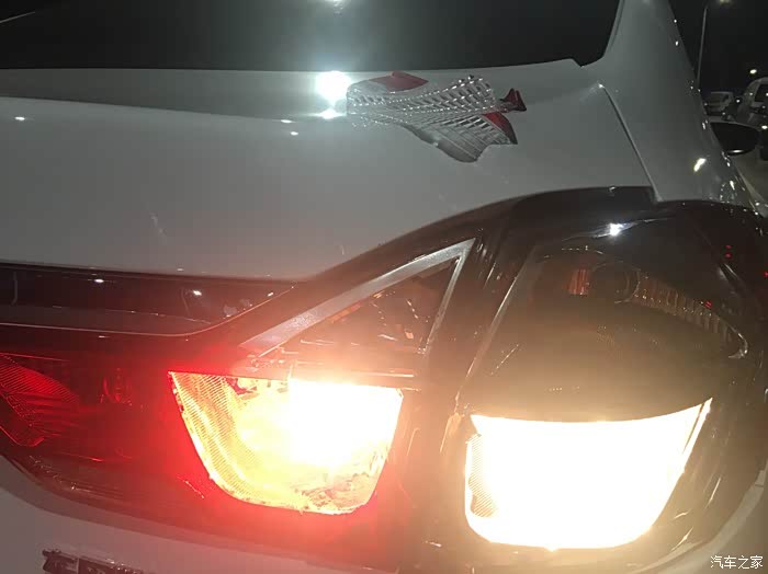 【图】开车撞墙上了,走保险合适吗,谢谢大家_