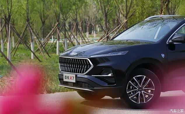 大众品质江淮产出30时代首款suv嘉悦x7上市