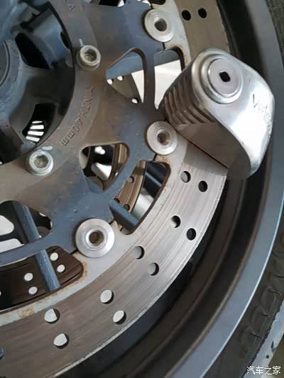 【为啥买】摩托车碟刹锁分享 .