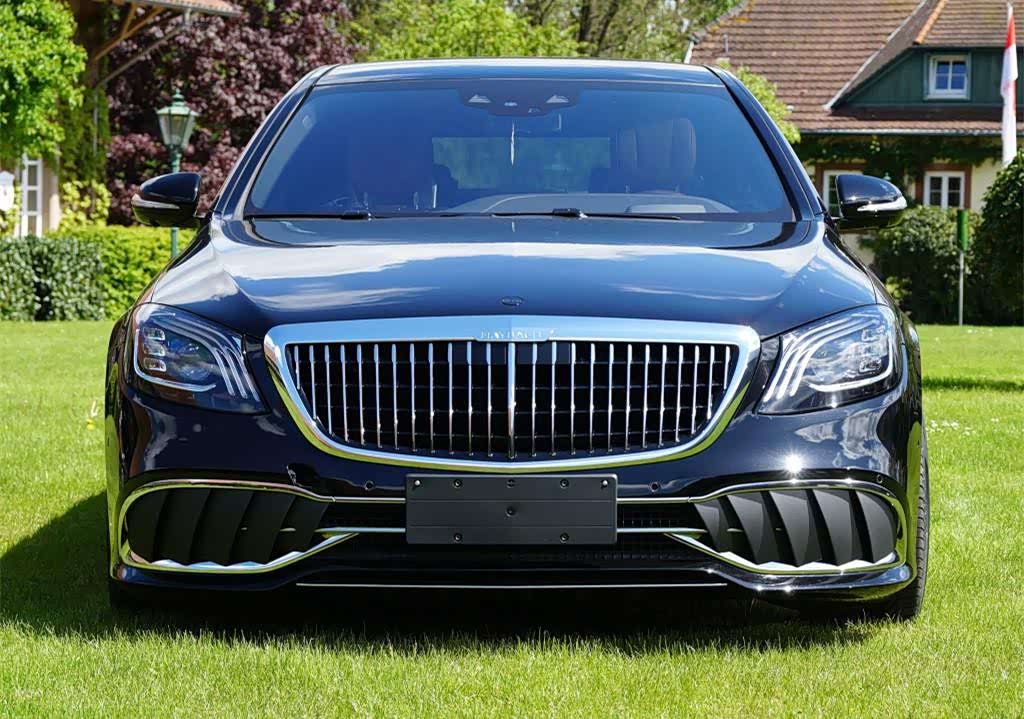 作为国内汽车市场上的又一款"换标版迈巴赫"罗夫哈特mr500