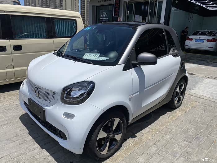 明盘8.5w出台18款的smart激情