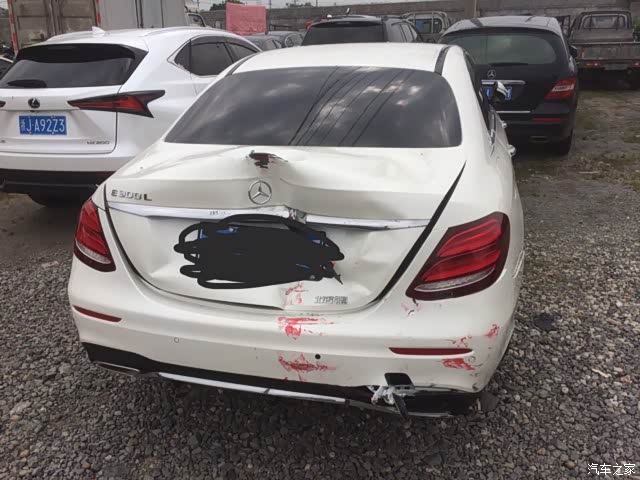 【图】被残疾车追尾怎么弄好?急急急_奔驰e级论坛_汽车之家论坛