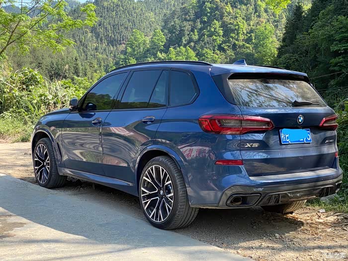 【图】提20款尊享一个月,量子蓝,简单发个作业_宝马x5(进口)论坛_汽车