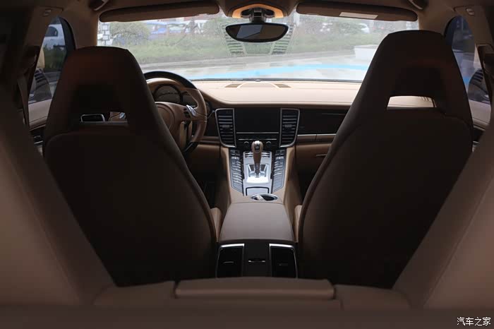 14款帕拉梅拉16年原版车况