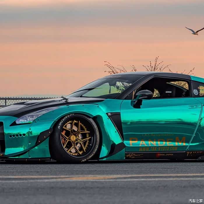 37 | 回复: 0 日产gt-r论坛 电镀战神gtr,帅的太过分了