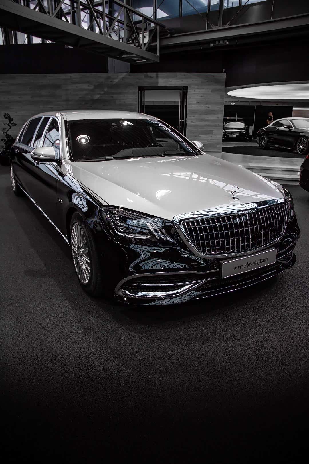 迈巴赫s加长版,这就是身份的象征